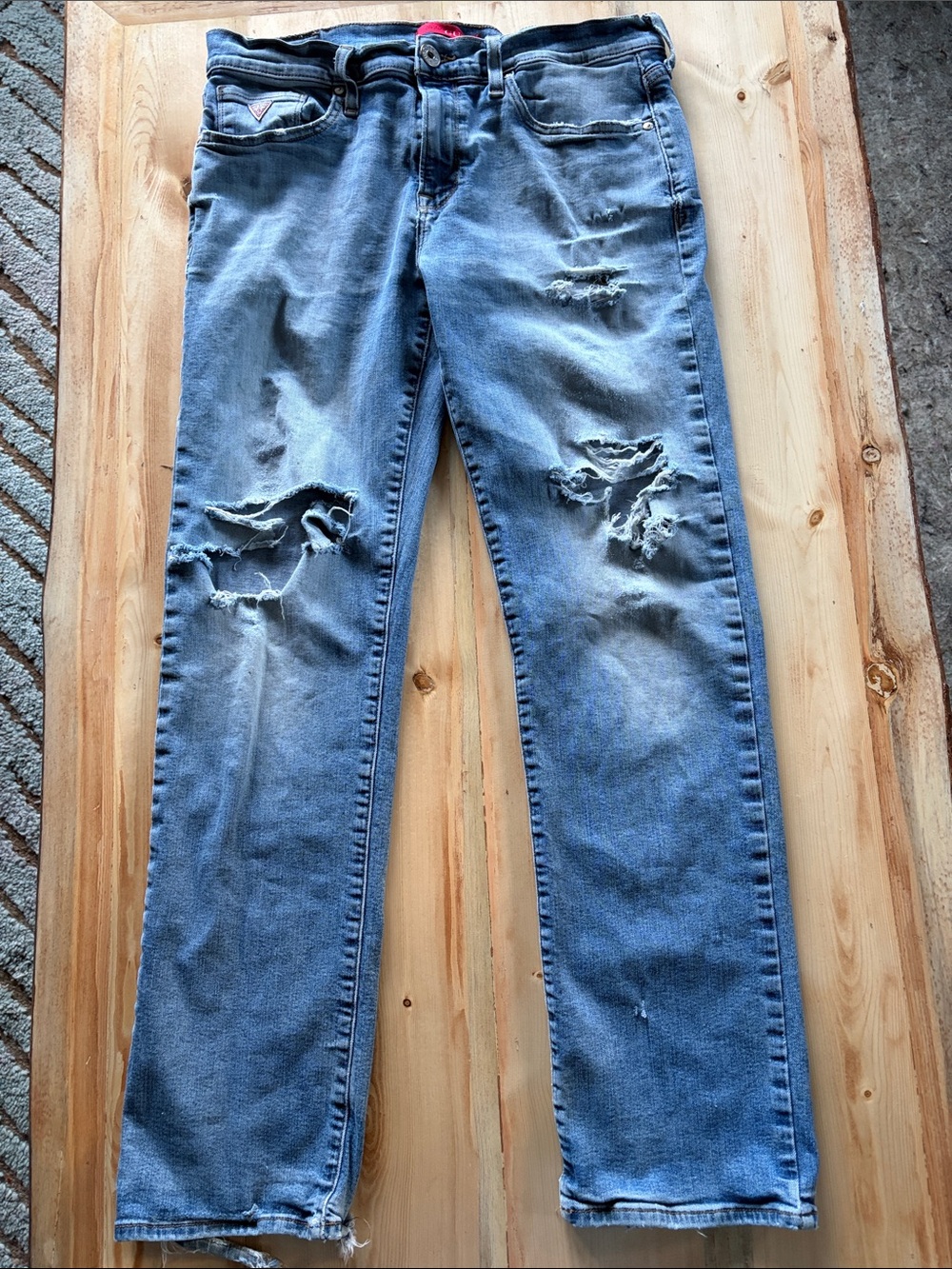 Guess Ladies Light Blue Distressed Lincoln Slim Straight Jeans